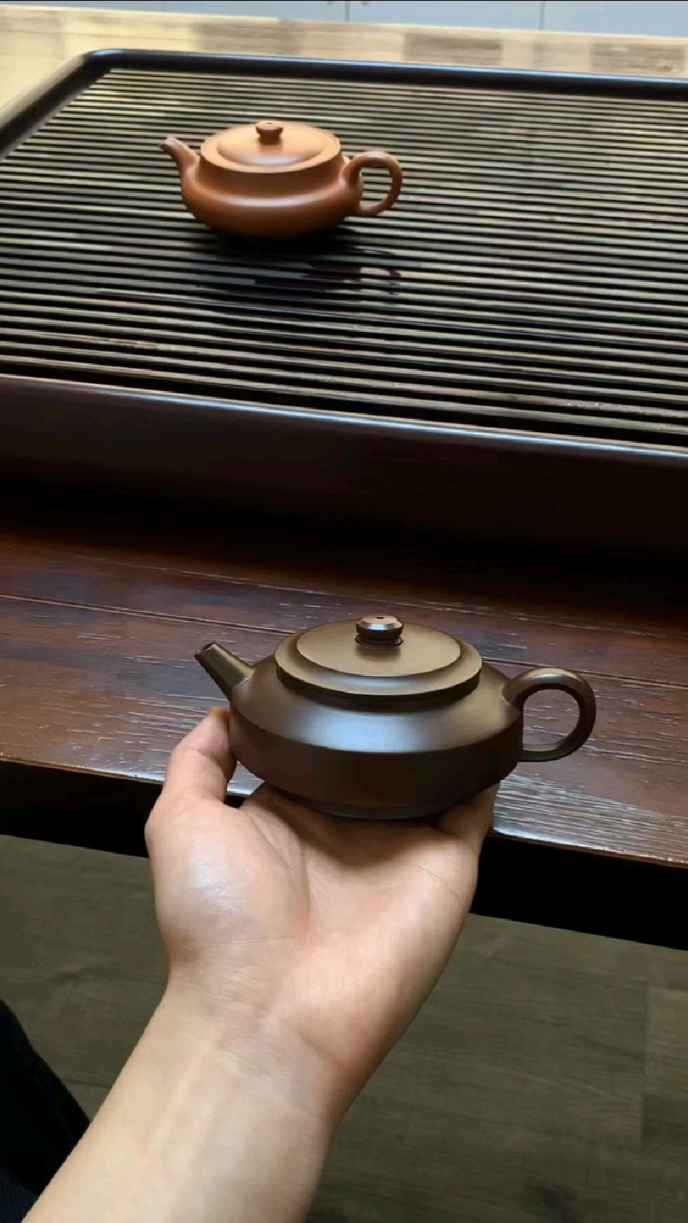 仲芳周盘壶,老紫泥,全手