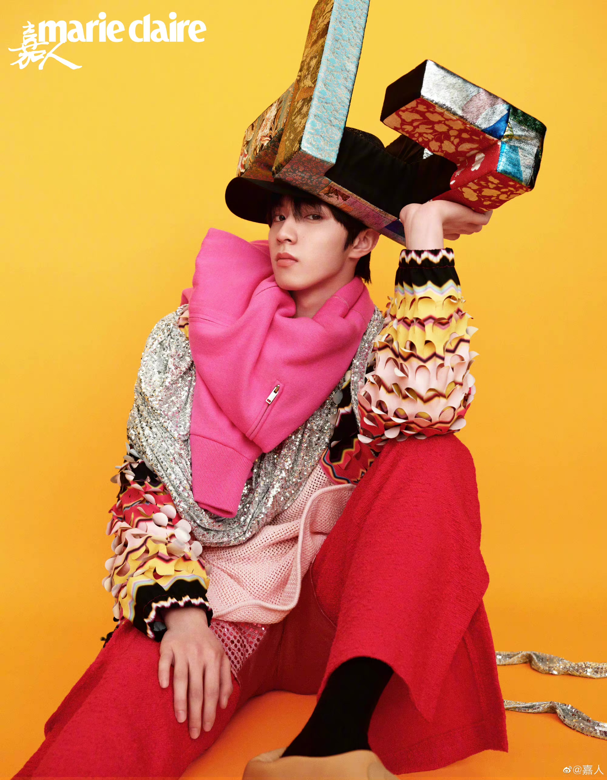 谁的时尚表现力更优秀?时代少年团嘉人杂志封面释出