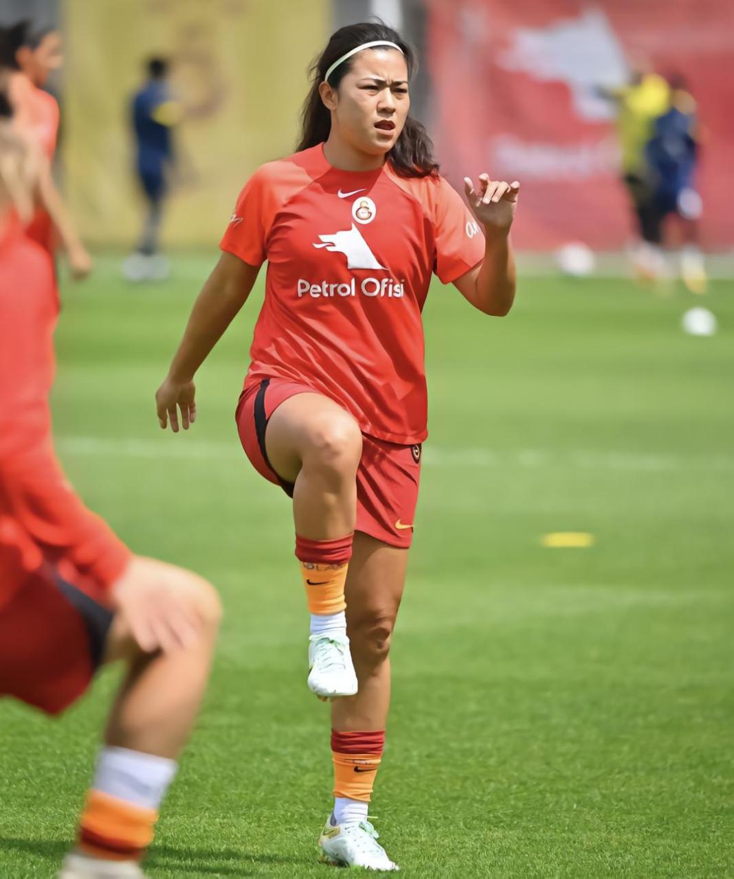 本人表示释怀  7月8日,落选了中国女足大名单的33岁老将李佳悦录制