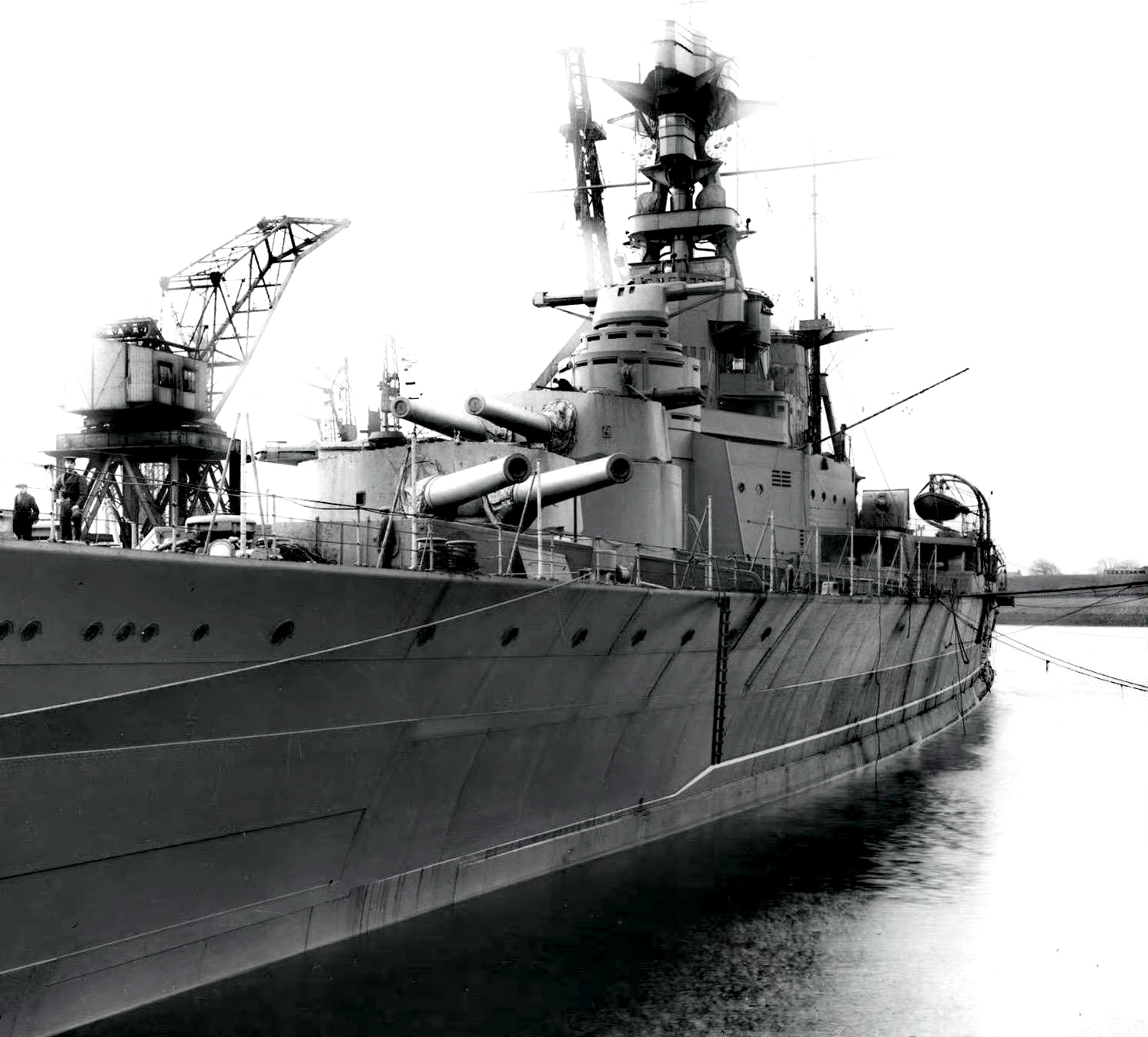 舰船欣赏:英国 胡德号战列巡洋舰