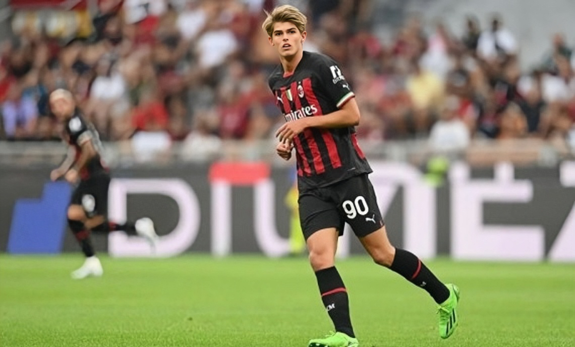 未来的混战:米兰中场德凯特拉雷的命运将何去何从?