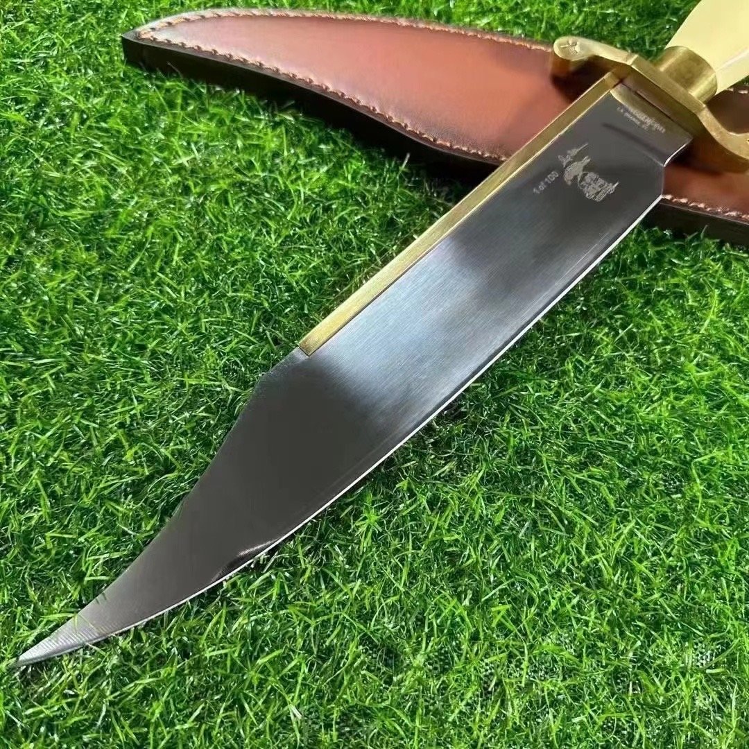 敢死队龙格尔金背大博伊,鉴赏