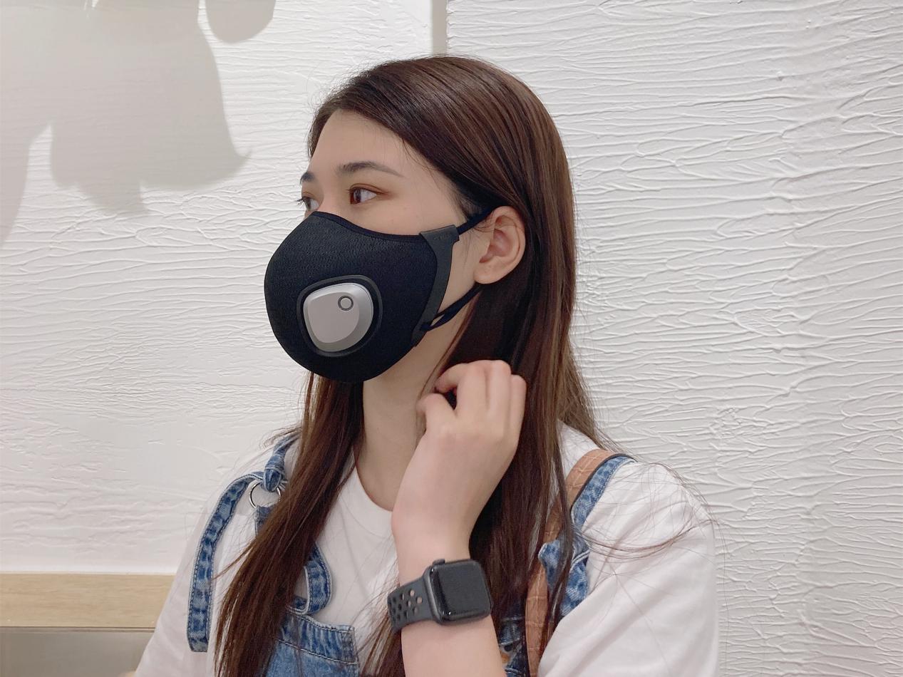 超酷炫!高科技口罩戴上就不怕脱妆!