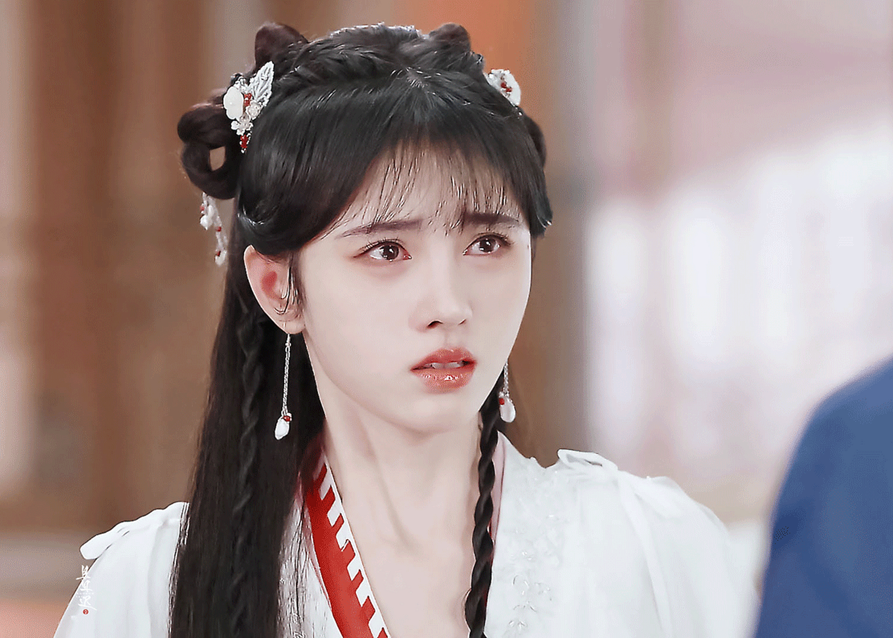 鞠婧祎《花戎》虽然很漂亮,但是哭戏差点意思,总是感觉不出来悲伤.