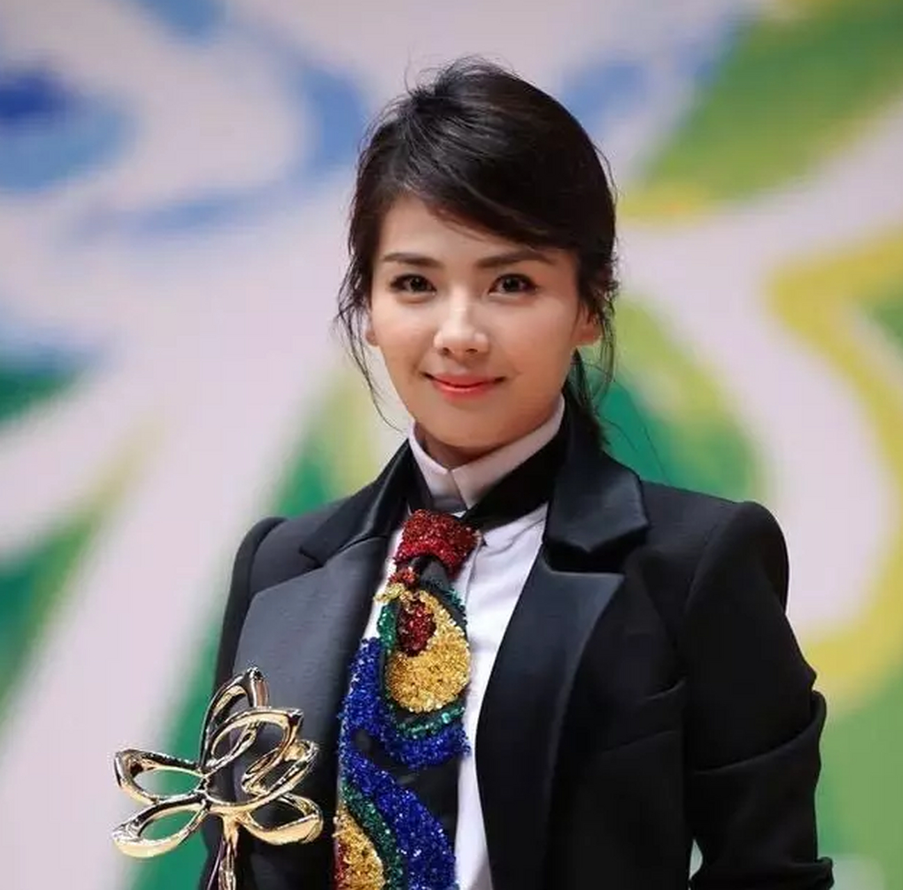 刘涛,一位中国著名女演员,近日被曝出拥有一名私生女.