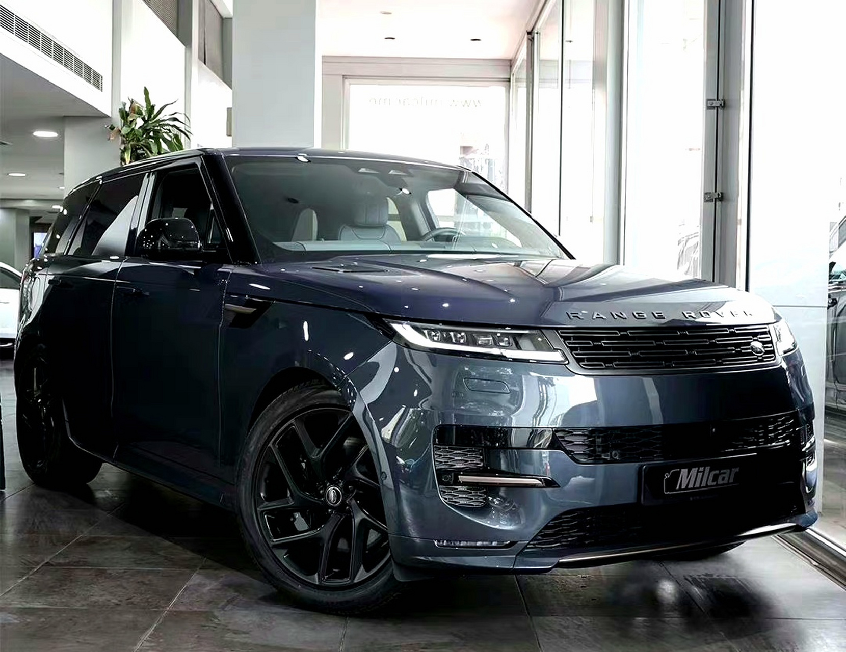 路虎揽胜 sport hse dynamic p440 phev #路虎揽胜