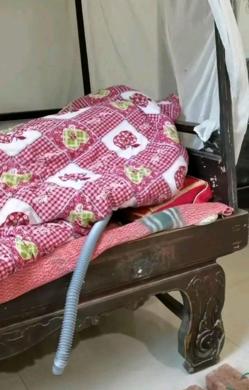 天冷了,蒙头睡的我会不会没有了呼吸呢?