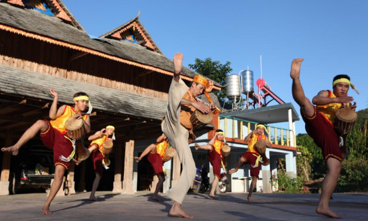 象脚鼓舞是哪个民族的