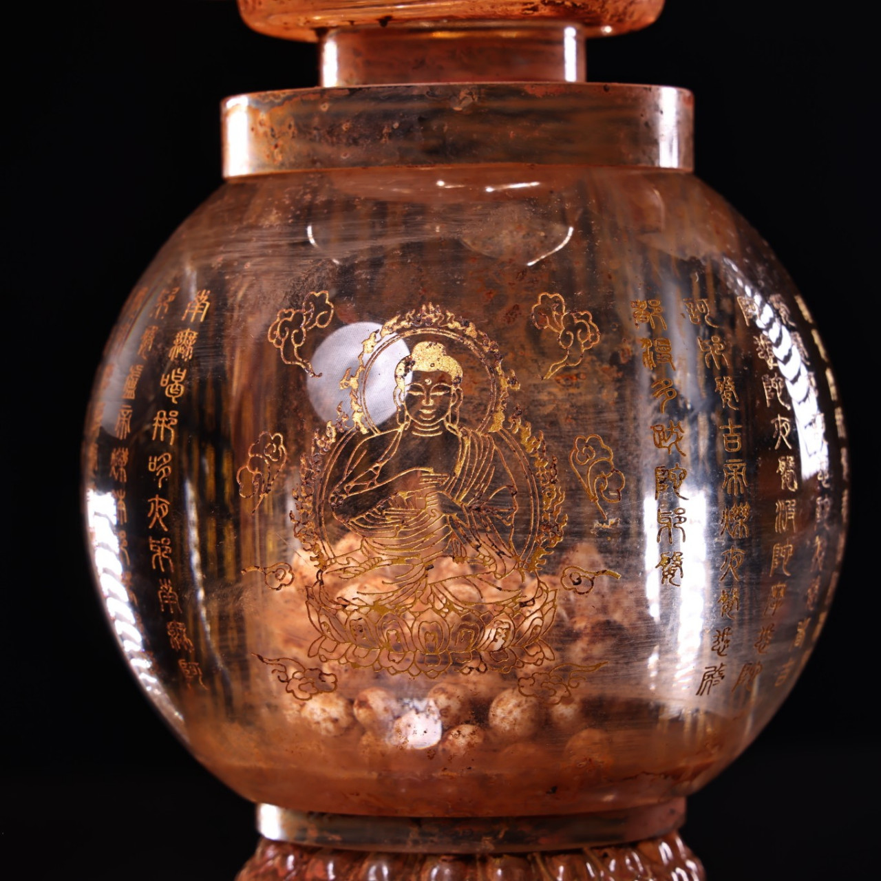 珍品旧藏收古寺院地宫出土水晶雕刻描金释迦牟尼佛祖佛供舍利宝塔一套