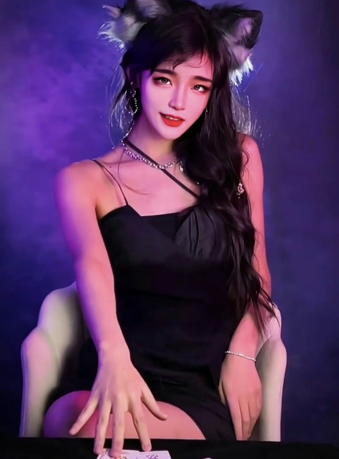 结局反转 近日,千万粉丝网红"小慧君"被封号,法院认定其虚构性骚扰