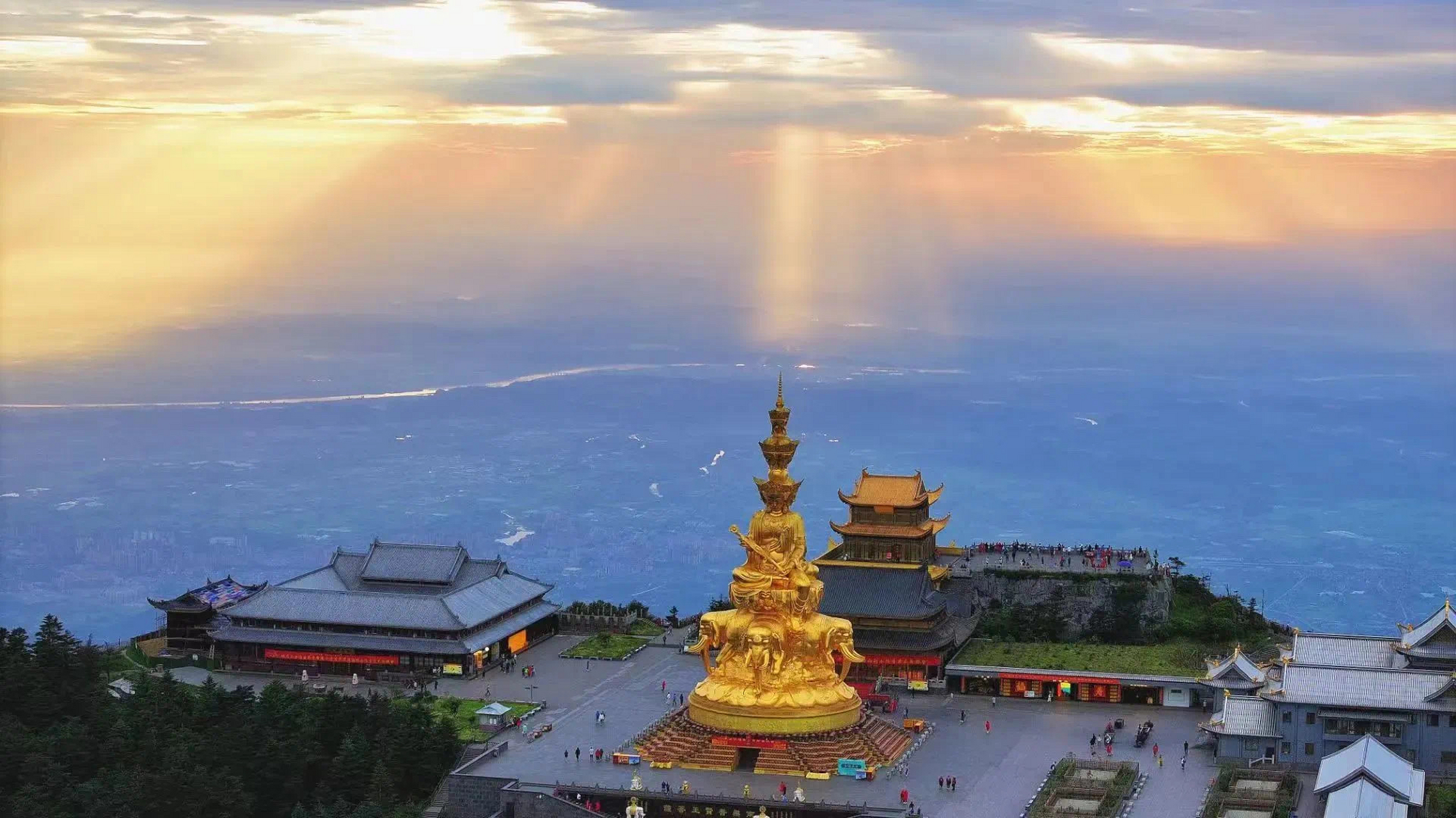 峨眉山景区10月3日高山区观光车票(前往金顶)截至今日20:10已售23000