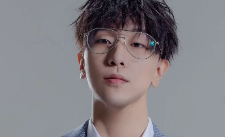 景向谁依为什么退出翼之声