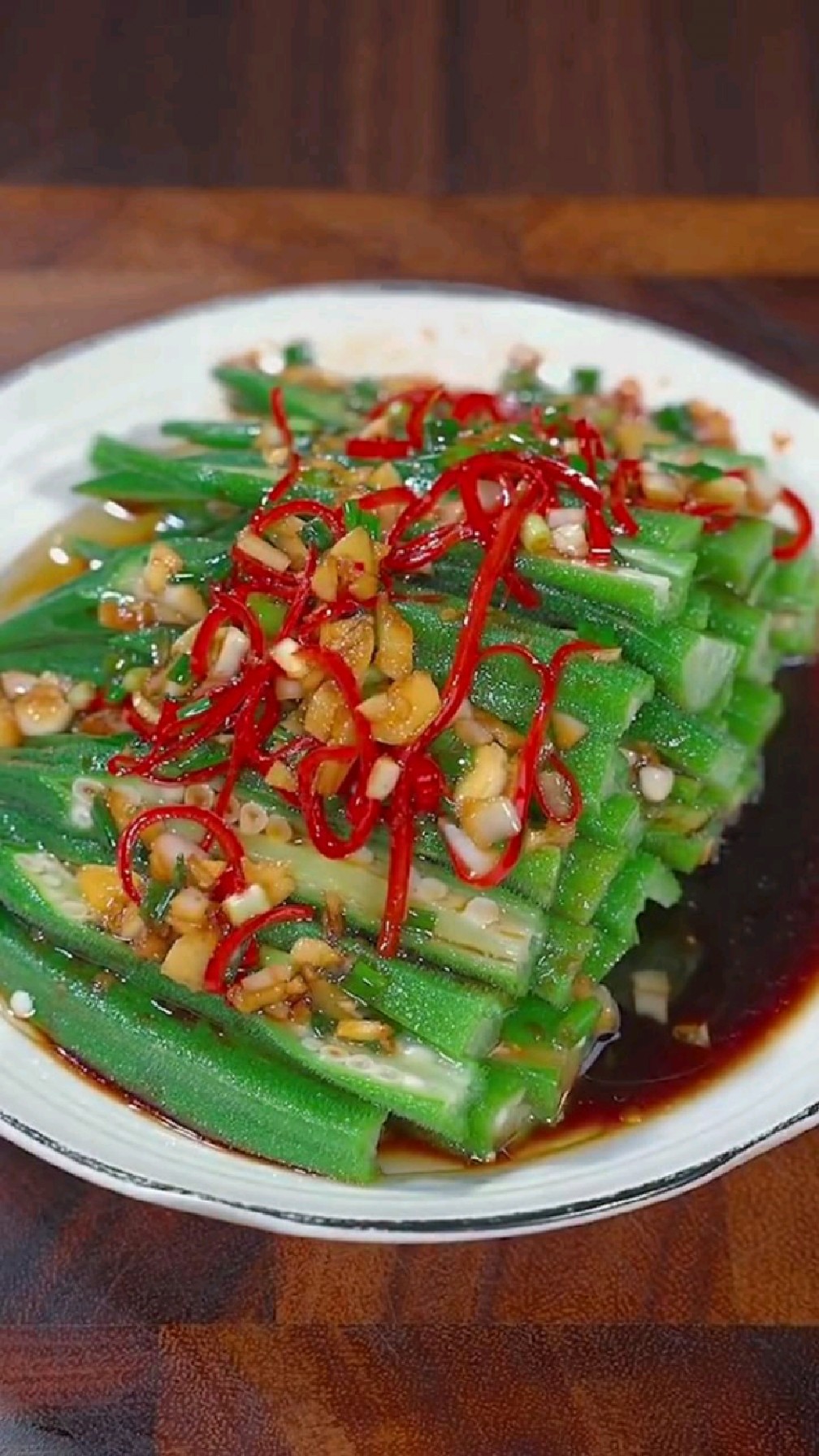 清脆爽口的白灼黄秋葵