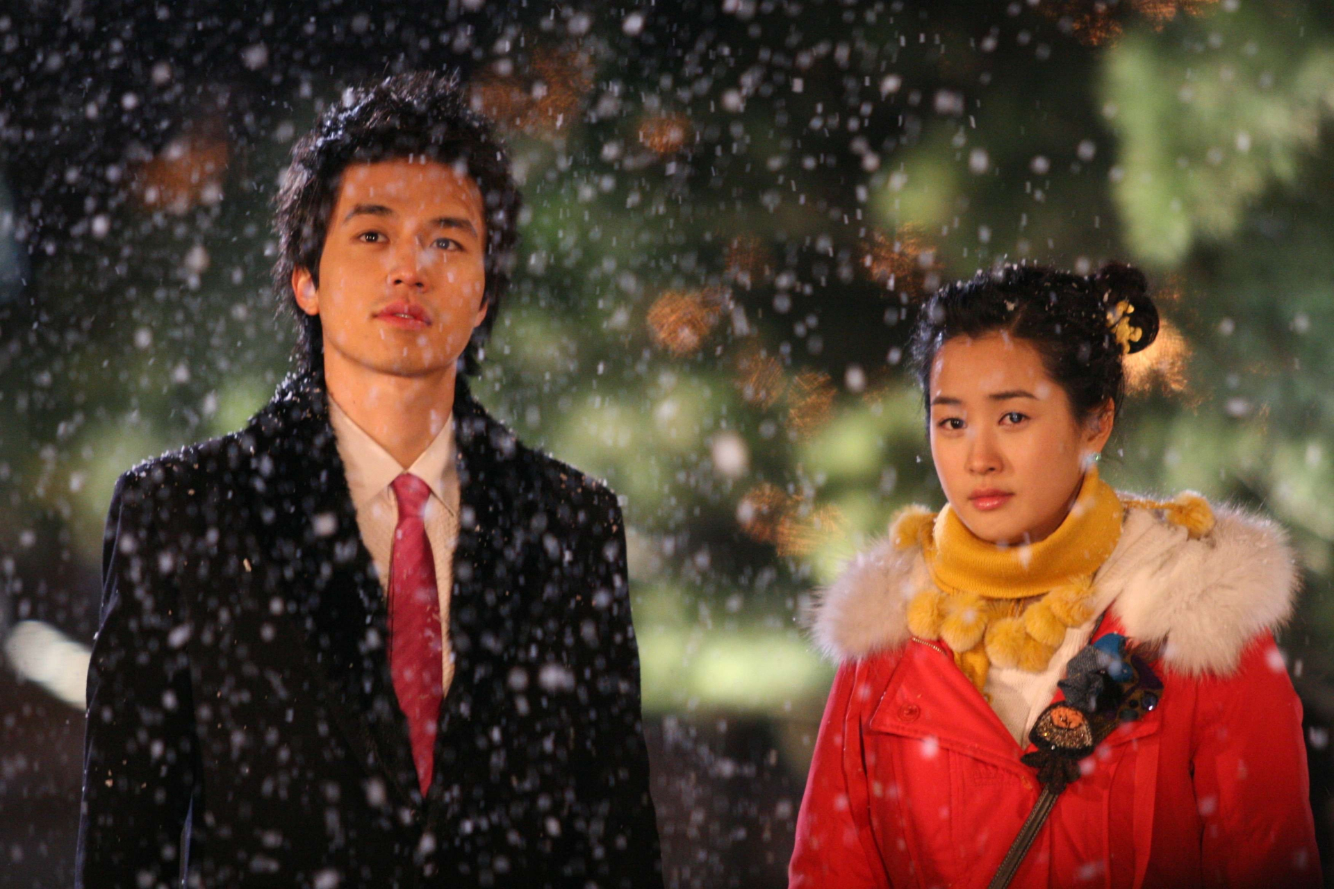 李多海结婚了,新郎是韩国歌手崔东旭,2005年一部《我的女孩》让李多海