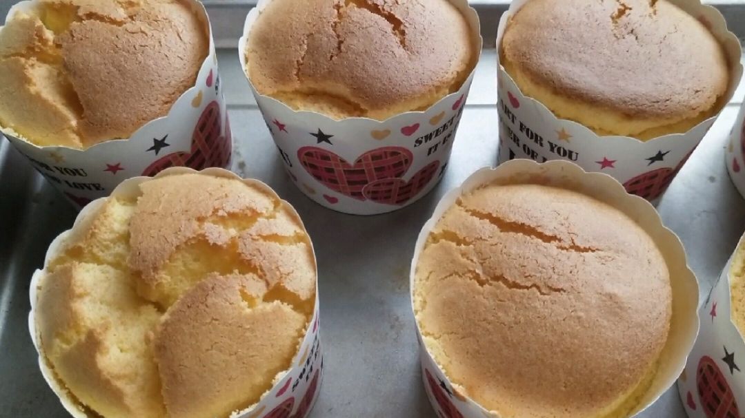 8寸戚风蛋糕的详细做法和配方,适合新手,学会不用出去买了