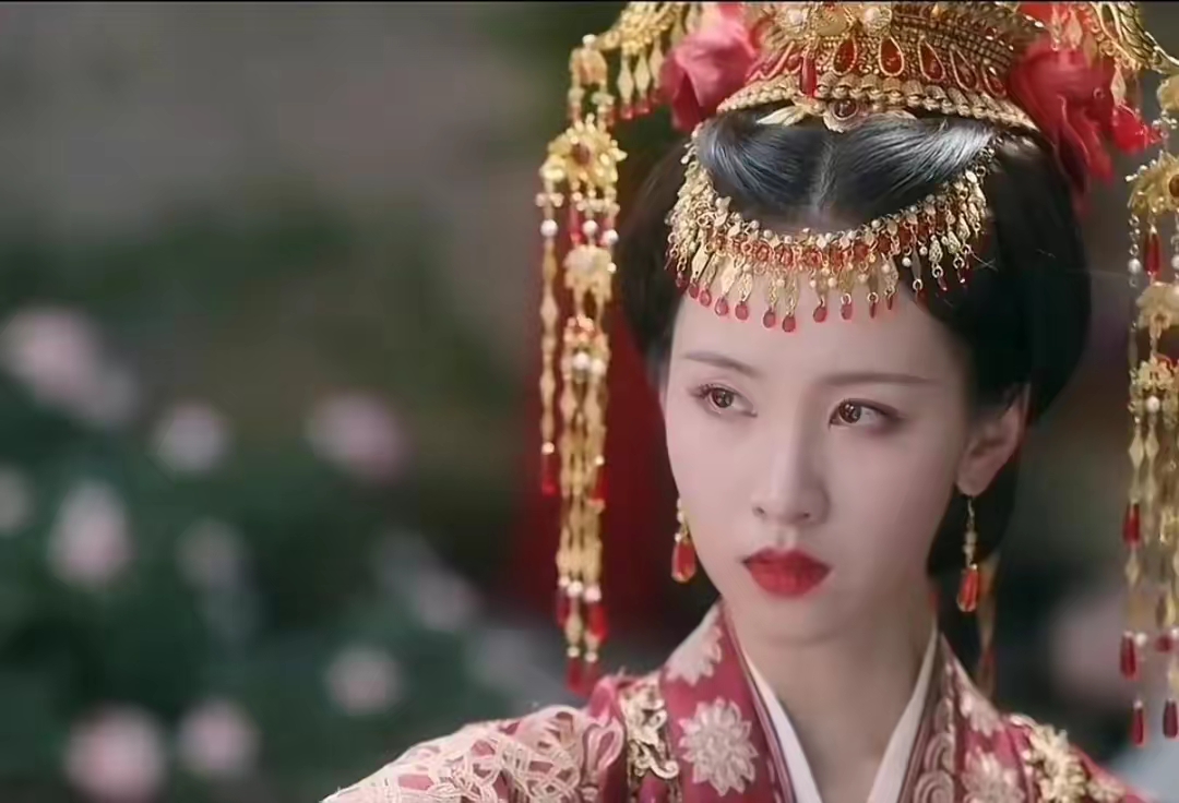 《莲花楼》:乔婉娩"守身如玉"十年,她早已不爱,何其虚伪