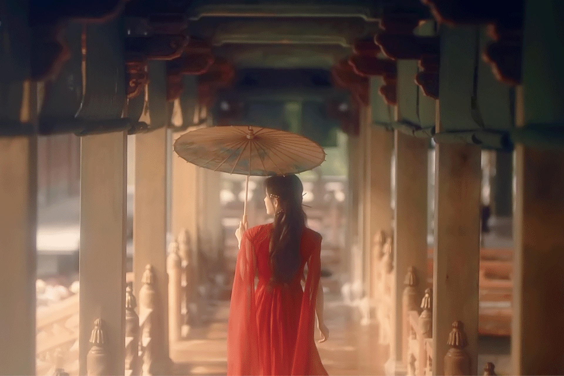 一个连背影都美到窒息的女银#鞠婧祎