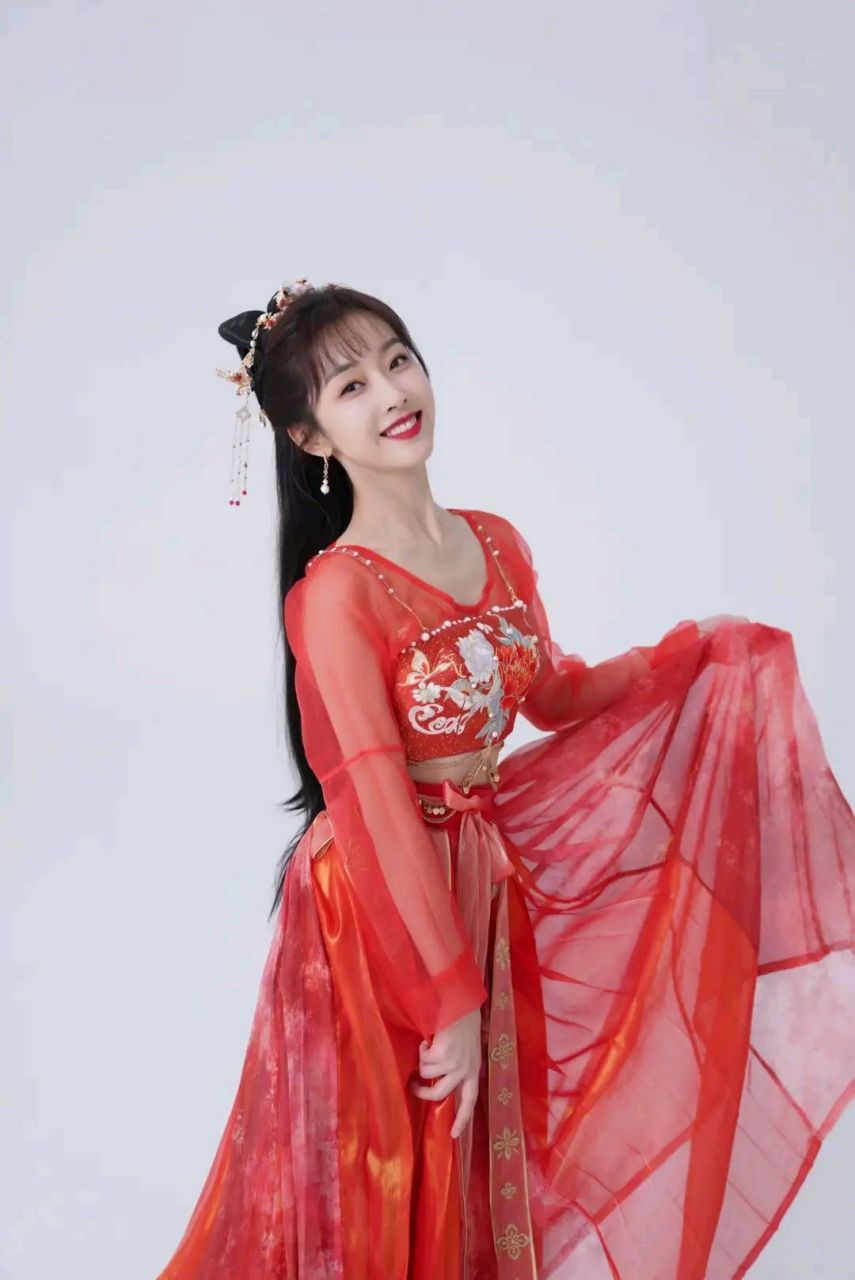 明星古风造型# #古典国风美人# #宣璐# 宣璐红昭愿造型