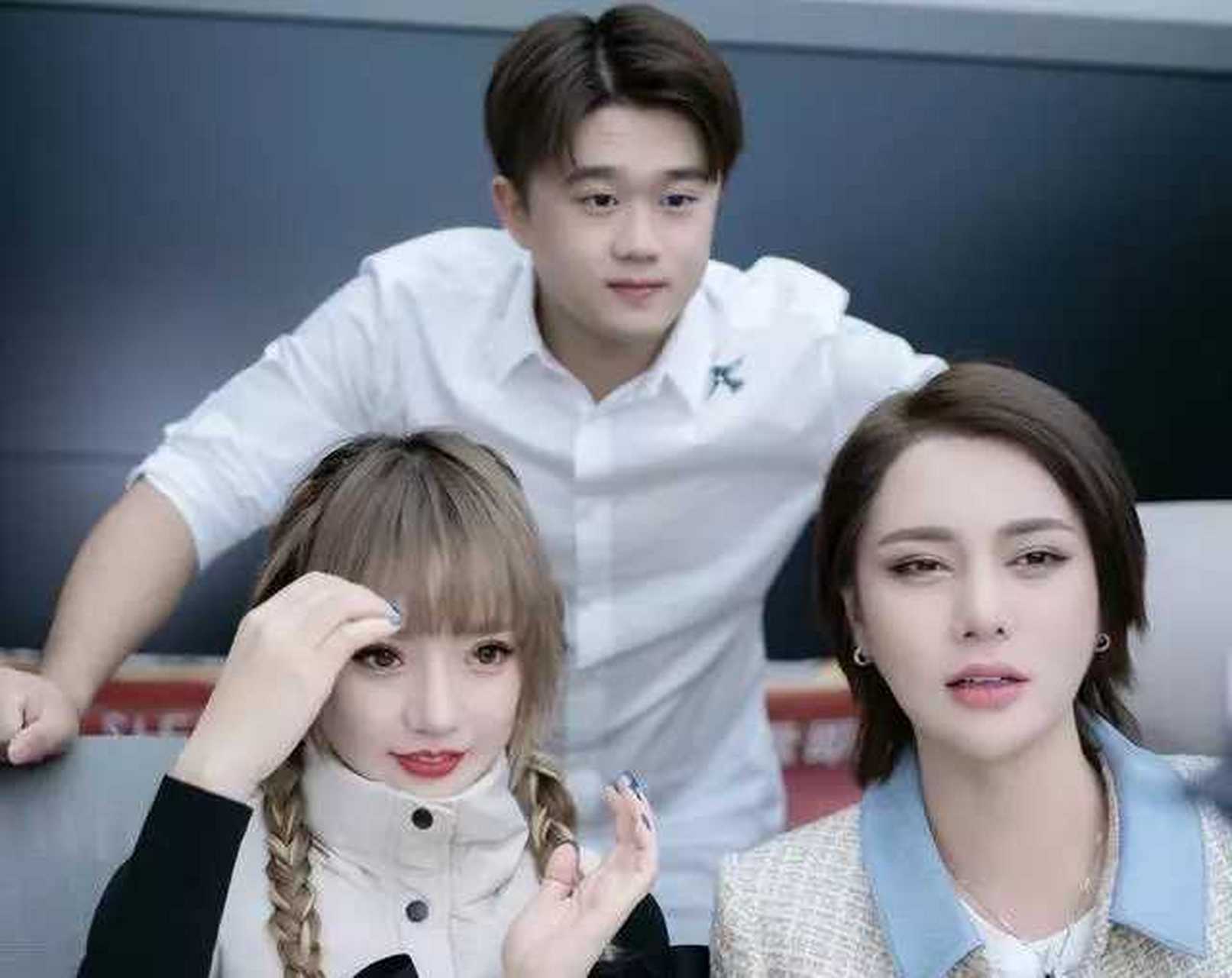 辛巴徒弟赵梦澈,带货销量突破5亿,本人放话:利润率仅为0.14%.