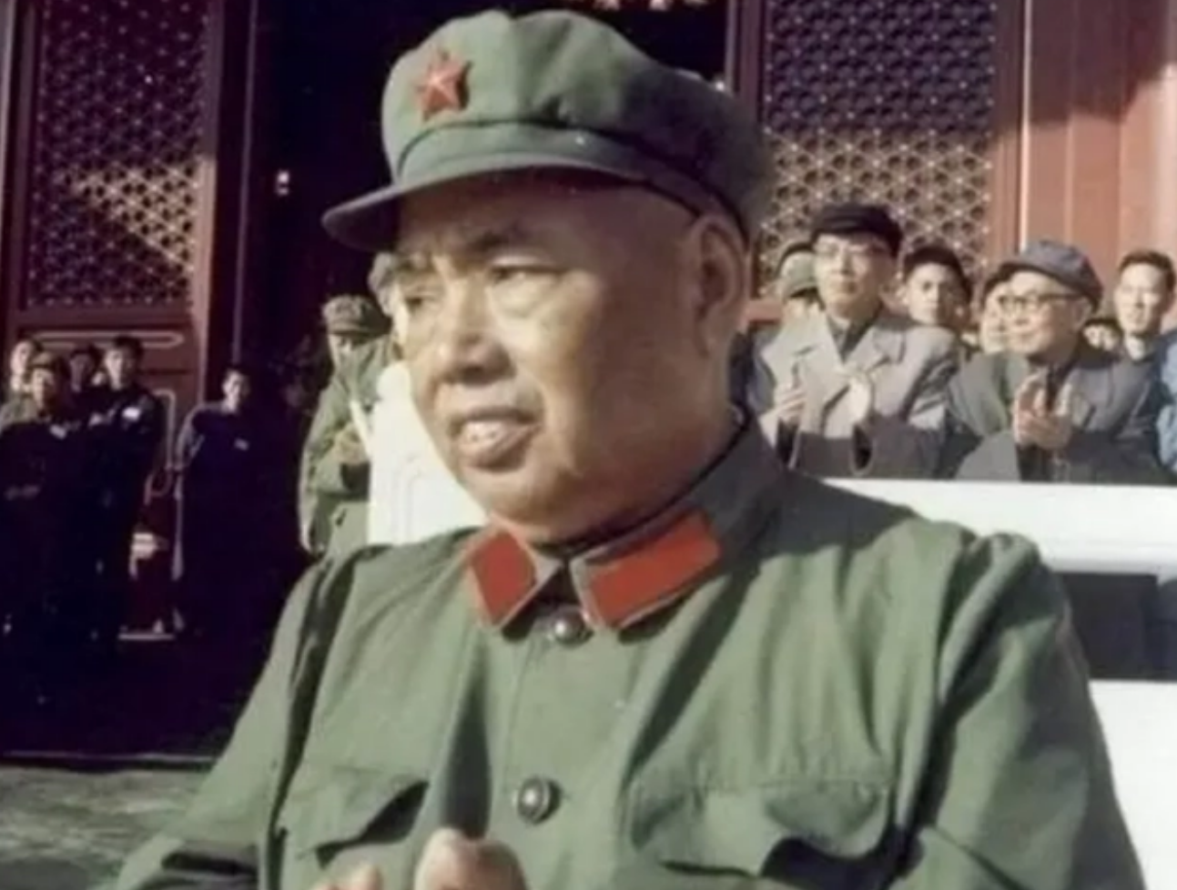 魏金山:原海军政委,18岁参加八路,做过许世友秘书,曾错失上将