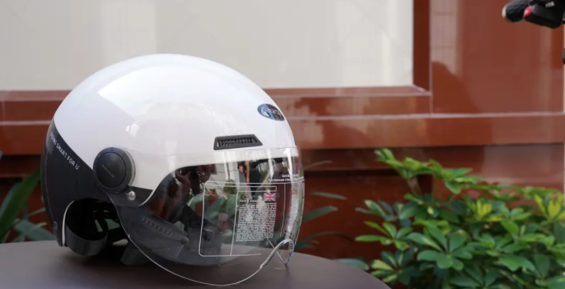 头围57cm应买m号还是l号头盔