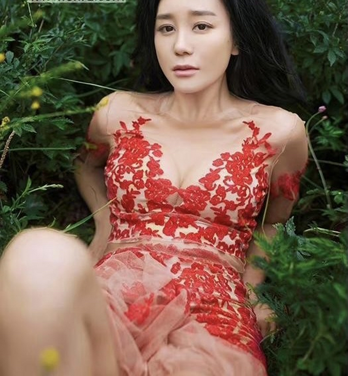 海陆,男人装写真,不少人吐槽像案发现场!