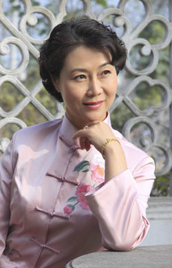 王芳