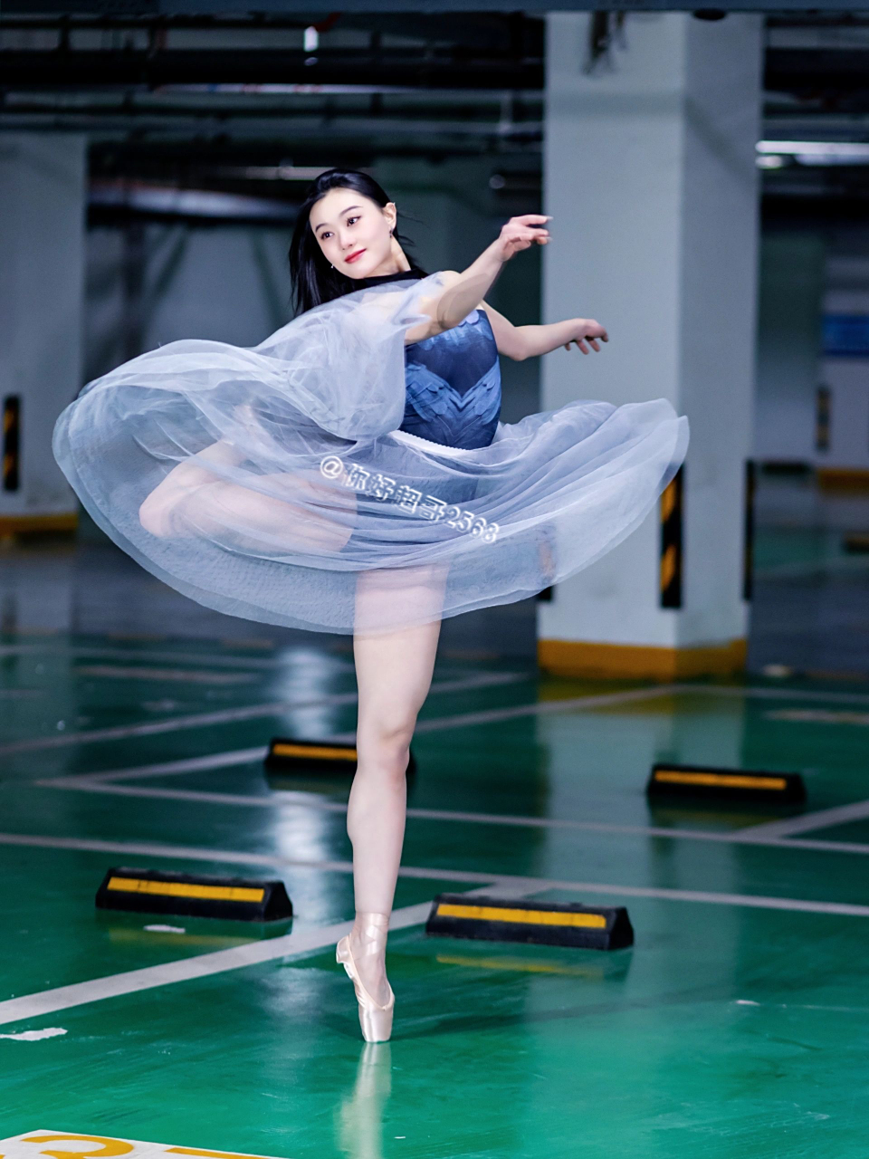 半裙纱裙表演舞蹈穿搭练功形体基训服仙气半身裙#美女# #比基尼美女