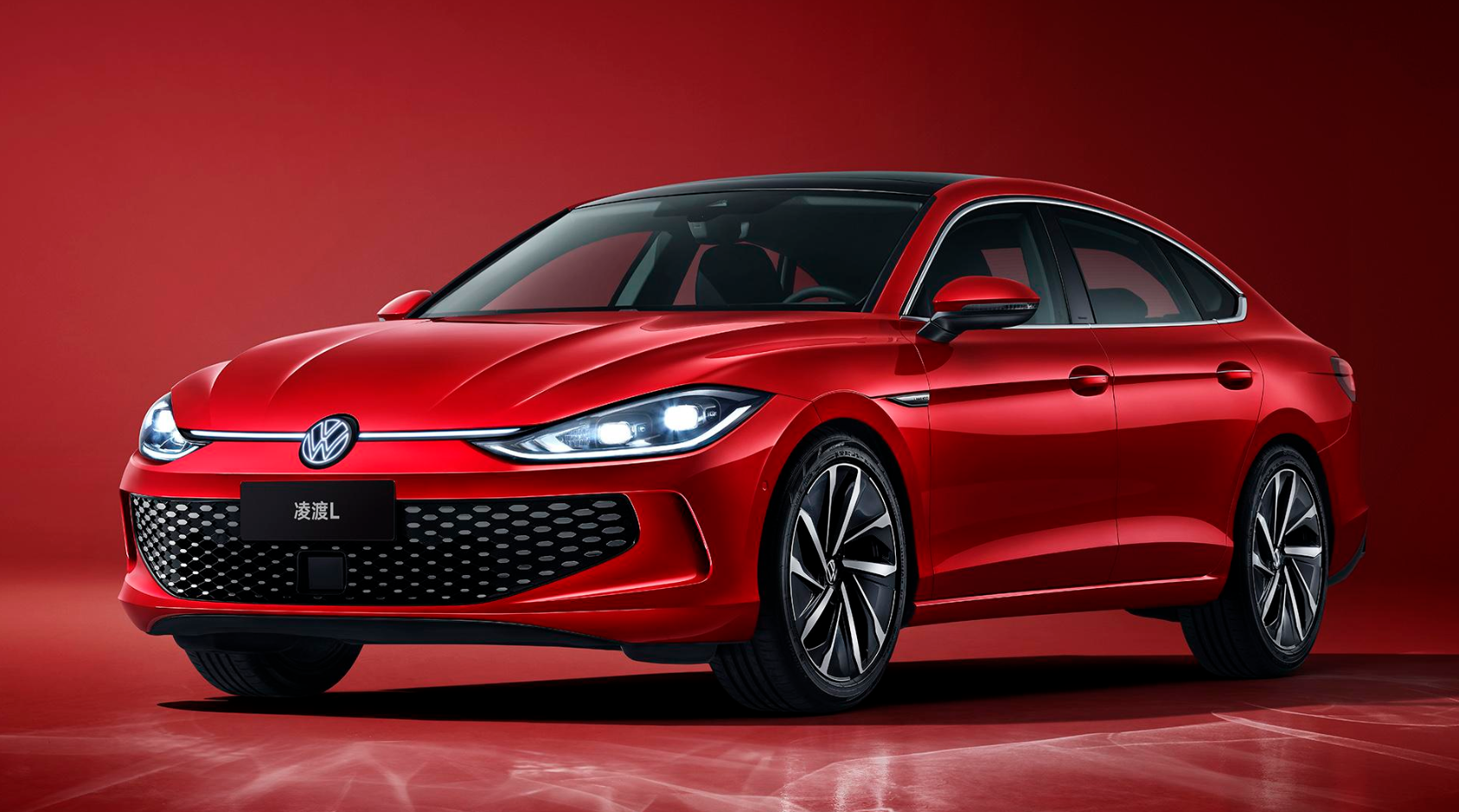 大众"高级轿跑",才卖12万多,低趴 大溜背配无框车门,高颜值