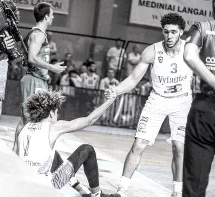 1300万合同!二球利安吉洛