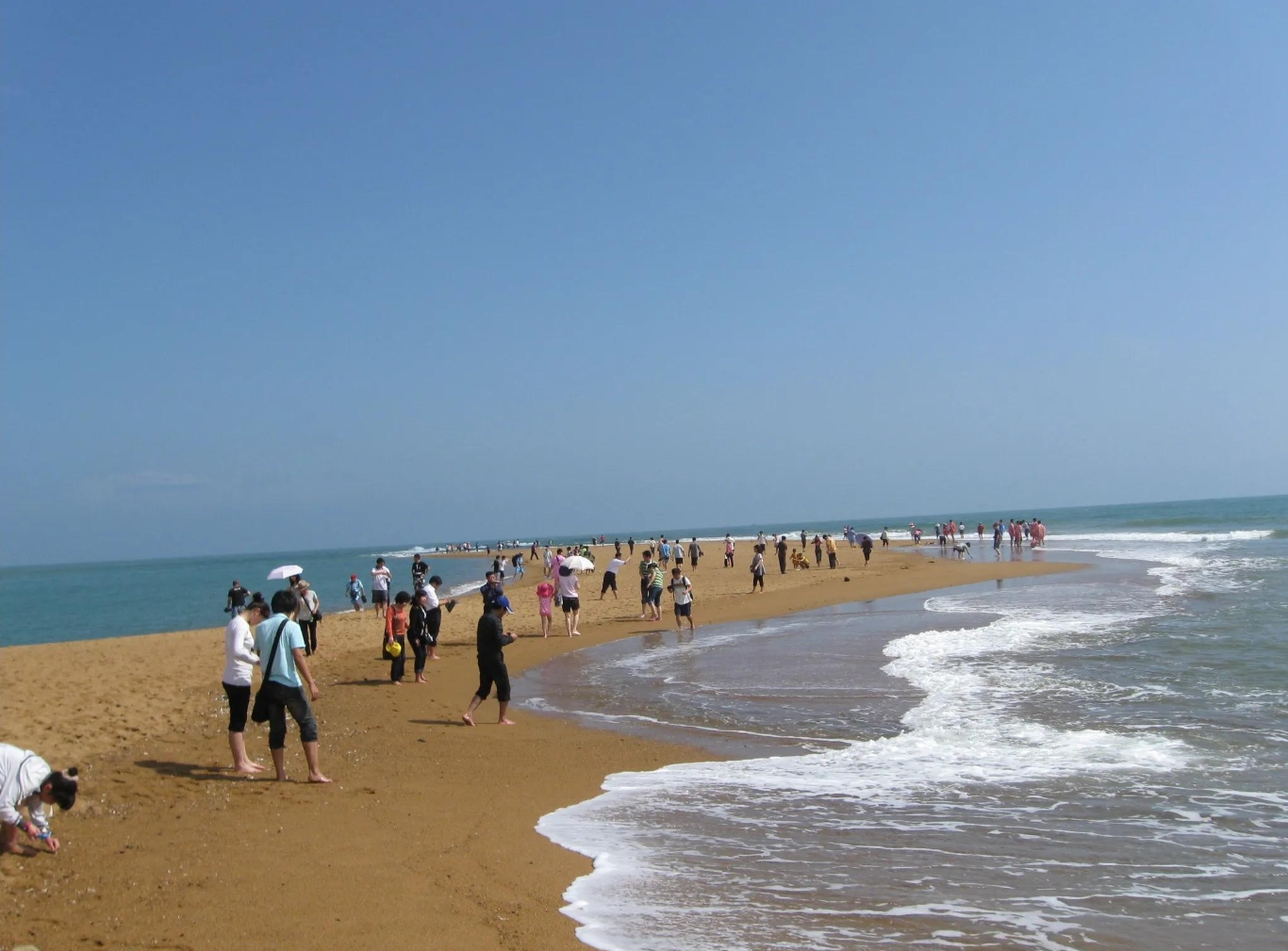 海南玉带滩景点介绍