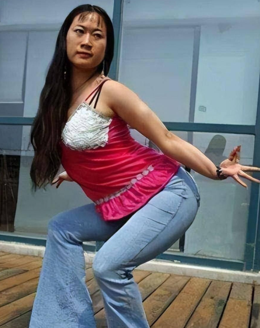 网红"芙蓉姐姐"现状:从被人嘲笑到亿万富婆,她才是逆风翻盘