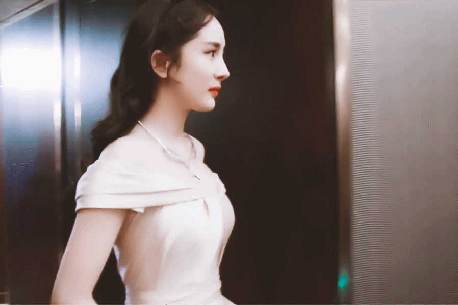 杨幂:我这辈子最后悔的决定,就是相信刘恺威