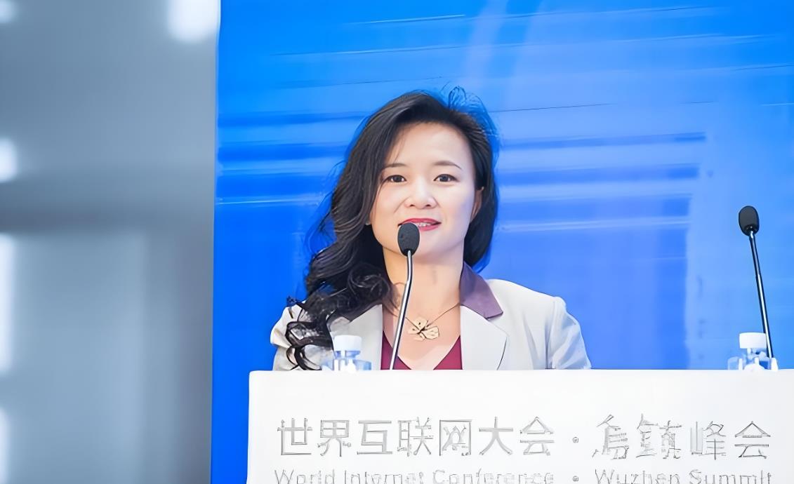 澳籍间谍成蕾,潜伏央视20年,逮捕后写信求助澳洲