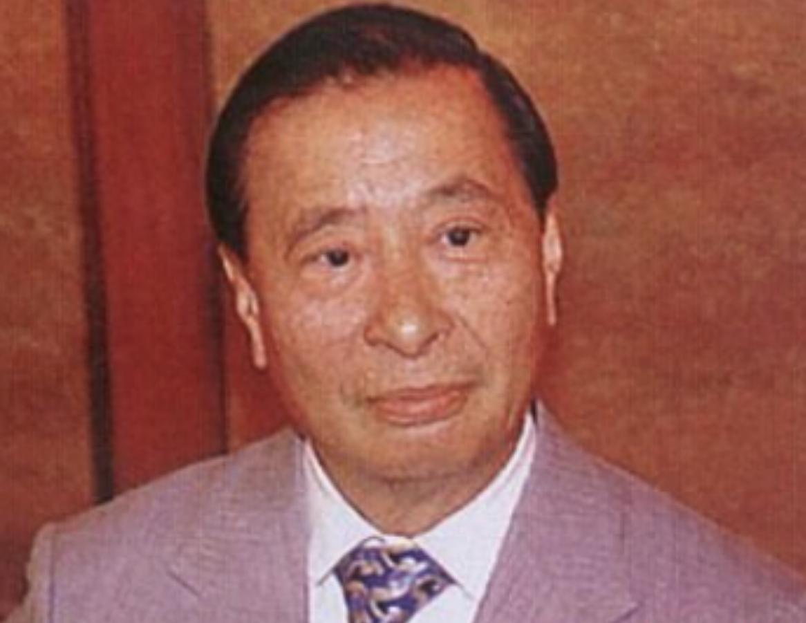 香港前首富李兆基逝世,与妻子三观不同而离婚,传宗接代追求一生