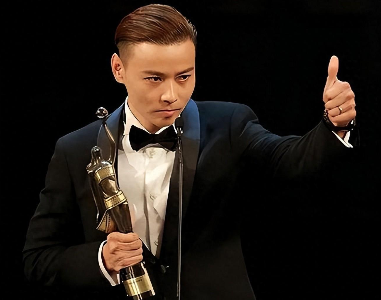 张晋:21岁成武术界的顶点,从替身到主角,一路走来十分不易