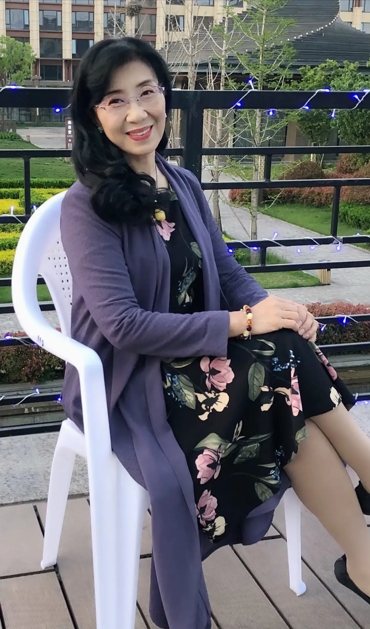 60岁阿姨优雅知性,气质高雅美图