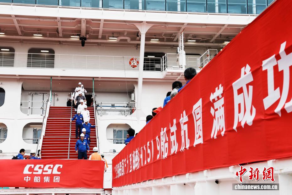 第二艘国产大型邮轮“爱达·花城号”完成试航 计划11月6日交付 - 图9