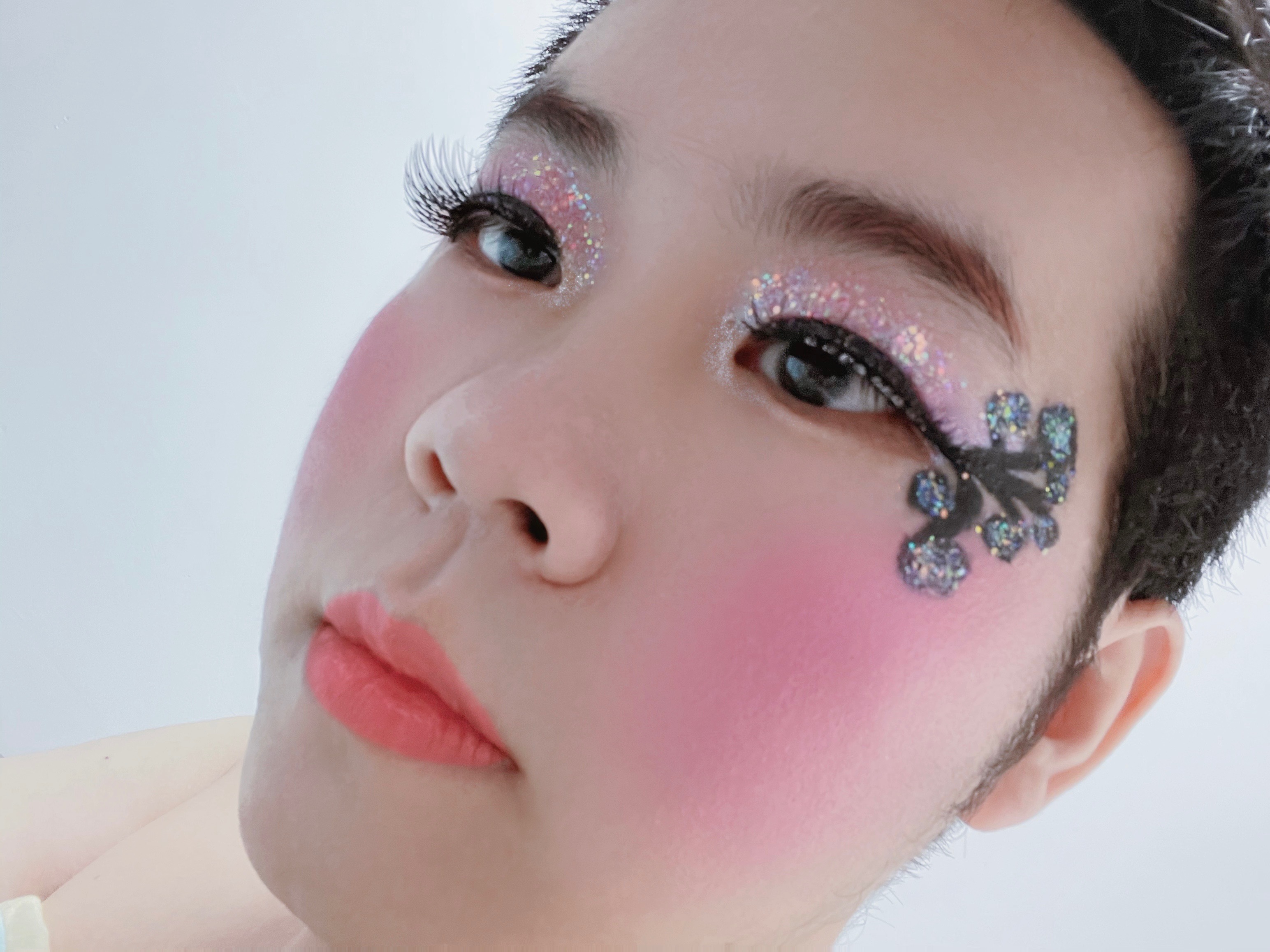 男孩子舞台妆_创意化妆造型图片