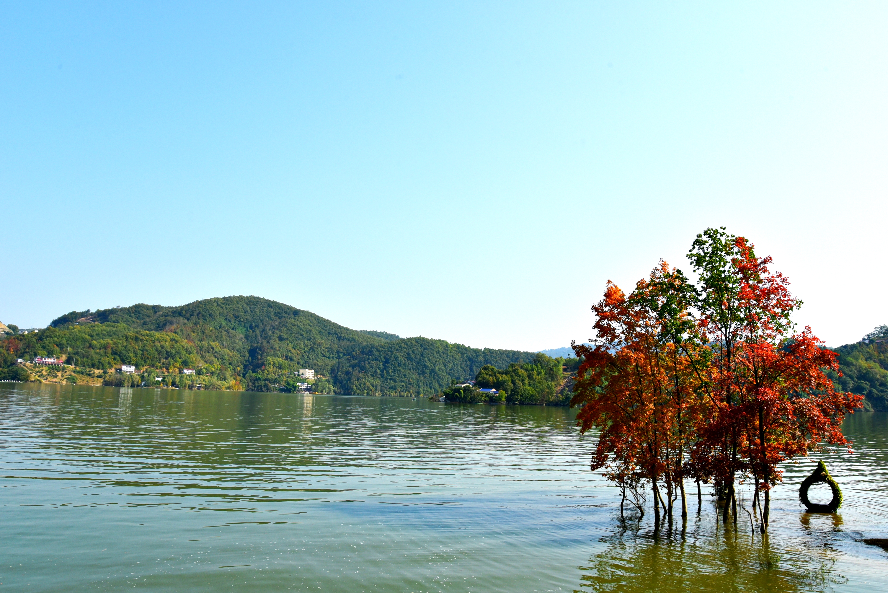 安康瀛湖美景,湖光山色,碧波荡漾,风光无限好