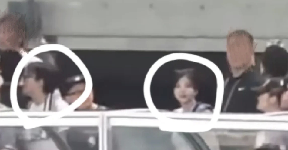 组图:曝权志龙疑似交往新女友 被扒多张照片泄恋爱信息