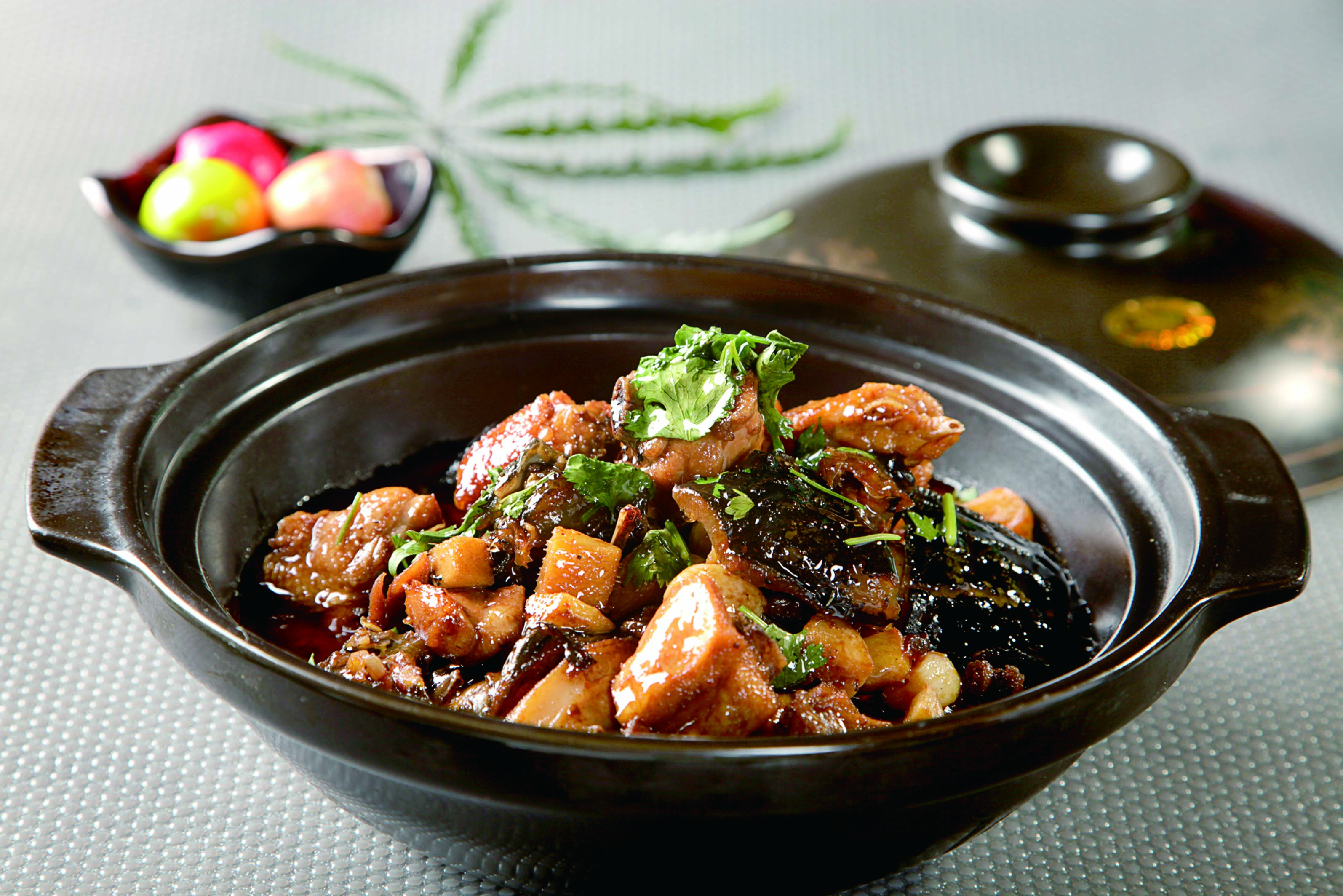 经典美食(34):焖甲鱼