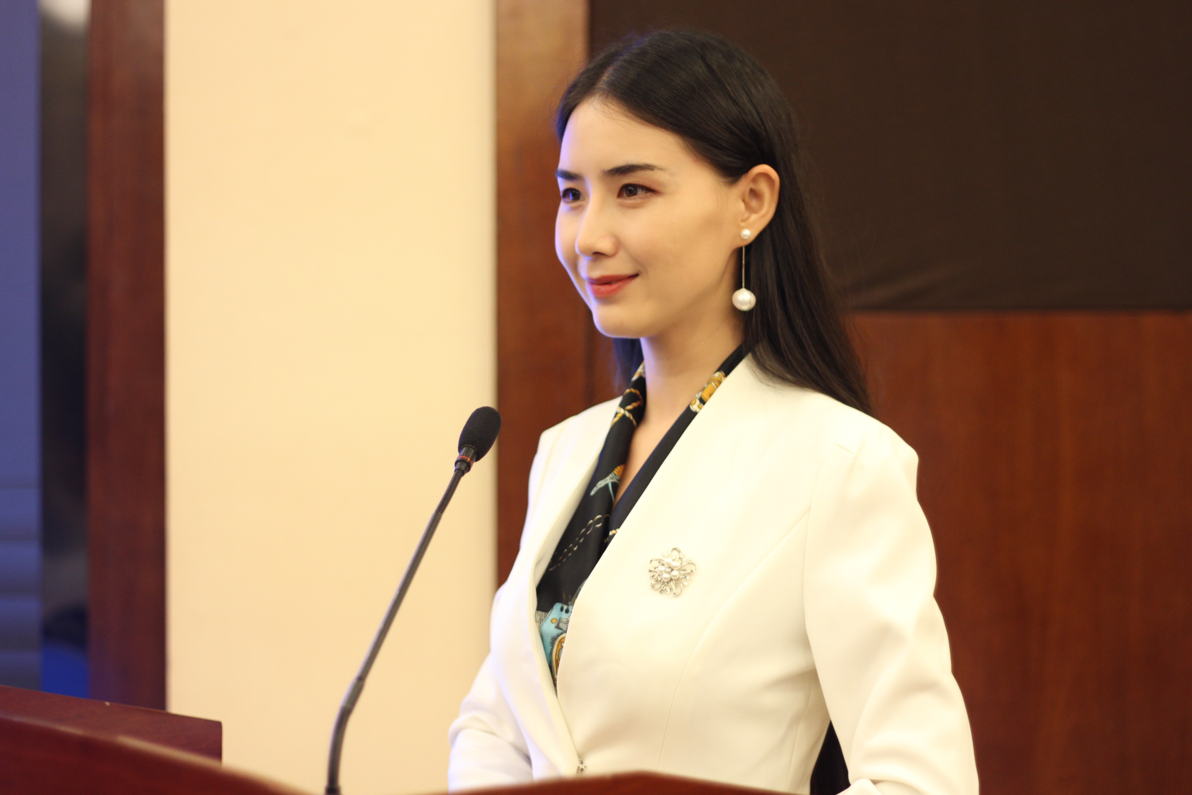 陈明珍|第四届清控紫荆教育全球毕业典礼在深圳举行