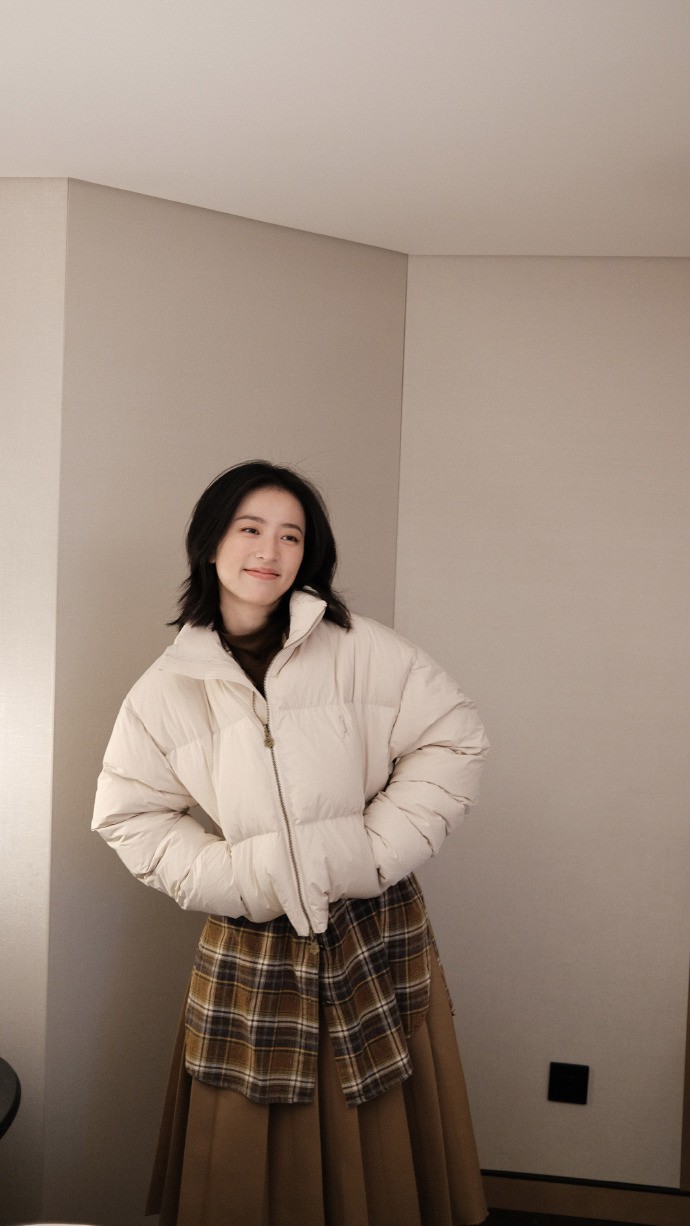 周雨彤,1994年9月21日出生于安徽省淮南市