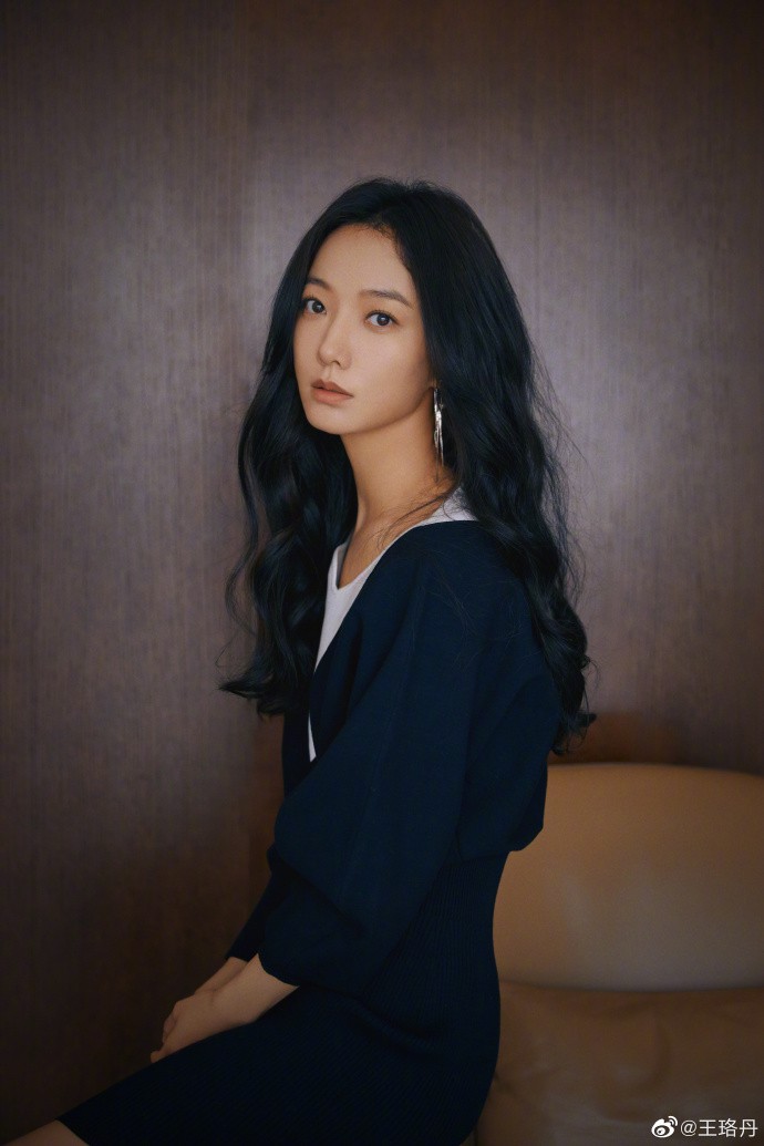 好看的明星头像:王珞丹