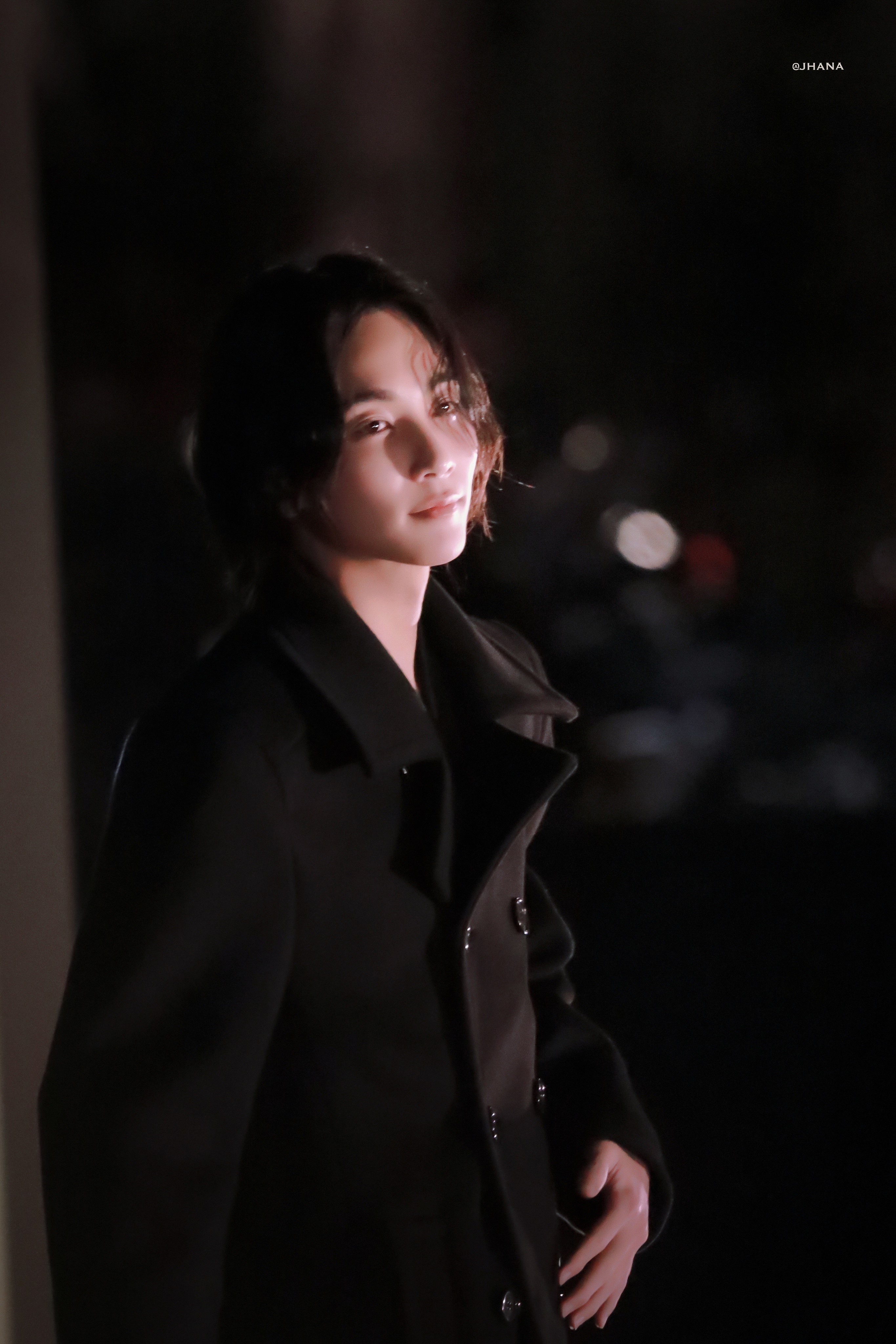 尹净汉巴黎时装周造型