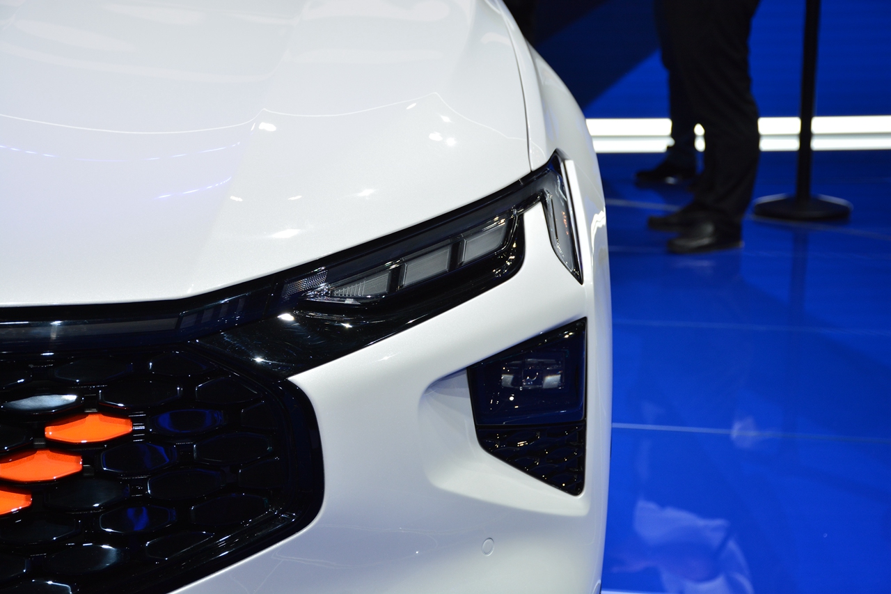 2021上海车展实拍:蒙迪欧evos