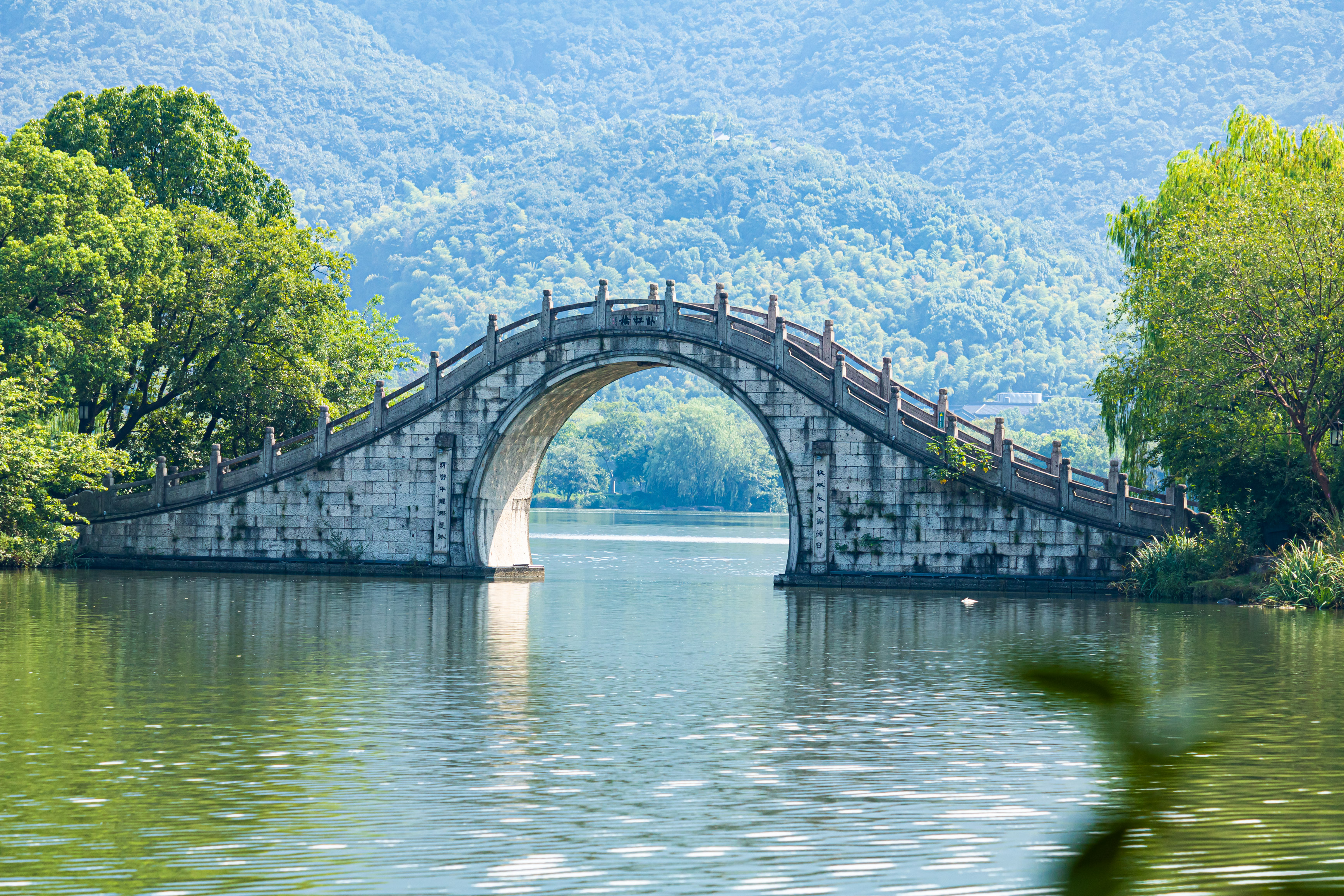 杭州不止一个西湖,还有一个湘湖也很值得一去