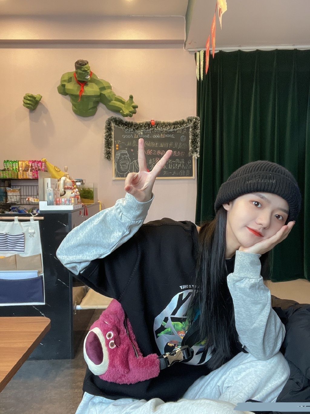 美女艺人snh48姜杉迷人美照欣赏