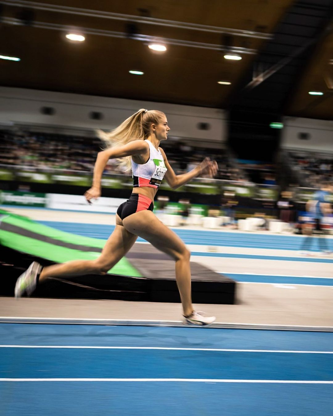 德国最美女子田径运动员"艾丽卡施密特alica schmidt "